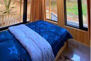 کلبه جنگلی سقف شیشه ای  تکخواب در ماسال