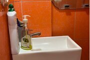 واحد مبله تکخواب در طبقه دوم ویلا  سرای پدری در شفت