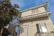 واحد تکخواب دانش در طبقه اول ویلای چابکسر | نمای بیرونی