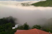 واحد در طبقه دوم ویلا نارون رامسر