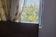 واحد تکخواب خاله معصومه در طبقه دوم ویلای امامزاده عبداله