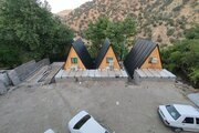 کلبه سوئیسی تک خواب آبشار بیشه در خرم آباد