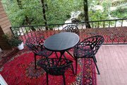 واحد در طبقه دوم ویلای لب رودخونه دردل جنگل اسالم