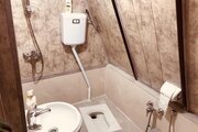 کلبه سوئیسی دوبلکس تکخواب چوبین سبز در نشتارود