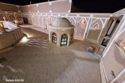 واحد تکخواب سنتی تالار لرد کیوان در یزد
