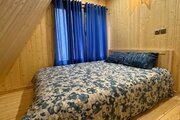 کلبه سوئیسی مبله دوخواب آبی در پل سفید