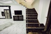 ویلای تریپلکس استخردار سه خواب سیترین در محمودآباد