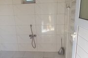 سوئیت مبله در طبقه اول ویلا سنگر