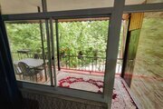 واحد جنگلی لب رودخانه در طبقه همکف ویلا در روستای شالما