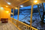 کلبه جنگلی سقف شیشه ای  تکخواب در ماسال