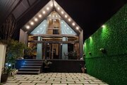 کلبه دوبلکس سوئیسی دوخواب لوکس سیاه در رامسر