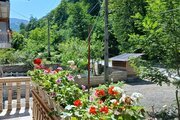 واحد در طبقه دوم ویلای لب رودخونه دردل جنگل اسالم