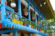 اتاق در اقامتگاه بومگردی در صومعه سرا