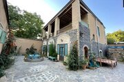 اتاق(5) در اقامتگاه بومگردی در همدان