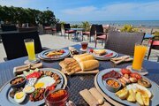 سوئیت ساحلی 3 نفره قلب دریا در بندرانزلی