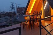 کلبه چوبی دوبلکس استخر آبگرم در لاهیجان