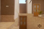 اتاق آترین بانو در اقامتگاه بومگردی کاشان