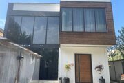 ویلا دوبلکس سه خواب باغ بهشت در چهارباغ