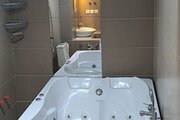 آپارتمان مبله دوبلکس سه خواب جکوزی دار در کیش