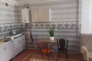 واحد مبله تکخواب در طبقه همکف ویلا محسن 12 در پره سر