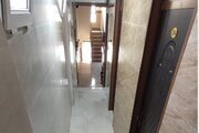 اتاق 301 سه تخت در مسافرخانه قم