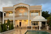 عمارت ویلایی سه خواب استخردار هوراد در کردان