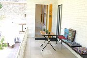 اتاق خوابگاهی 10 تخته آقایان در هاستل بهارستان