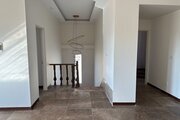 ویلا تریپلکس استخردار 4 خواب مبله با در ساوجبلاغ