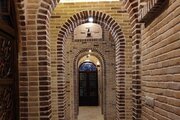 اتاق سه راه رئیس در اقامتگاه بومگردی کاشان