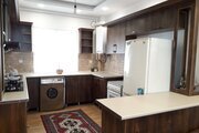 واحد در طبقه اول ویلا معلم رشت