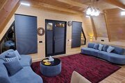 کلبه سوئیسی جکوزی دار تکخواب در زیرآب