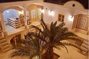 اتاق امین پاشا در اقامتگاه بومگردی کاشان