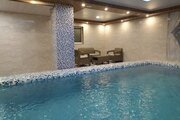 کلبه سوئیسی دوخواب استخردار  لوکس در اسالم