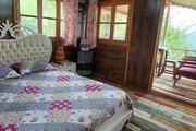 کلبه 100 متری دربست در قائمشهر