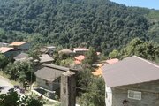 واحد تکخواب جنگلی در طبقه دوم ویلای چابکسر