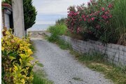 خانه ویلایی دو خوابه نارنجی در نور