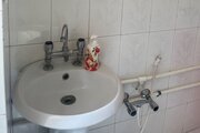 آپارتمان مبله تکخواب روشن در اصفهان