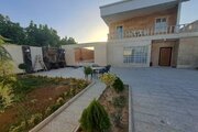 ویلا دوبلکس استخردار دوخواب آوین در چهارباغ