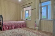 واحد درخشان در طبقه دوم در آستارا