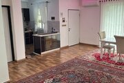 واحد تکخواب در طبقه اول ویلا شفت