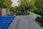 ویلااستخردار دوخواب چهار فصل در چهارباغ