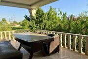 ویلا دوبلکس سه خواب مبله استخردار در چهارباغ