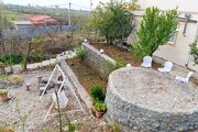واحد دو خواب افرا در طبقه اول ویلای لیسار