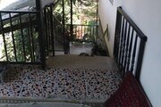 واحد تکخواب جنگلی در طبقه دوم ویلای چابکسر