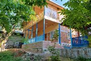 خانه جنگلی هلی تی تی در لفور