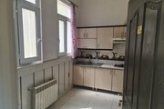 اتاق 204 در مهمانپذیر قم