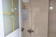 واحد مبله تکخواب طبقه همکف ویلا در علی آباد