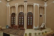 اتاق تک نفره مریم در اقامتگاه بومگردی یزد