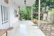 واحد تکخواب نیکوکار 1 در طبقه اول ویلای چالوس