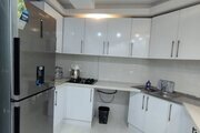 آپارتمان مبله تکخواب همکف حیاط سبز در نیاوران